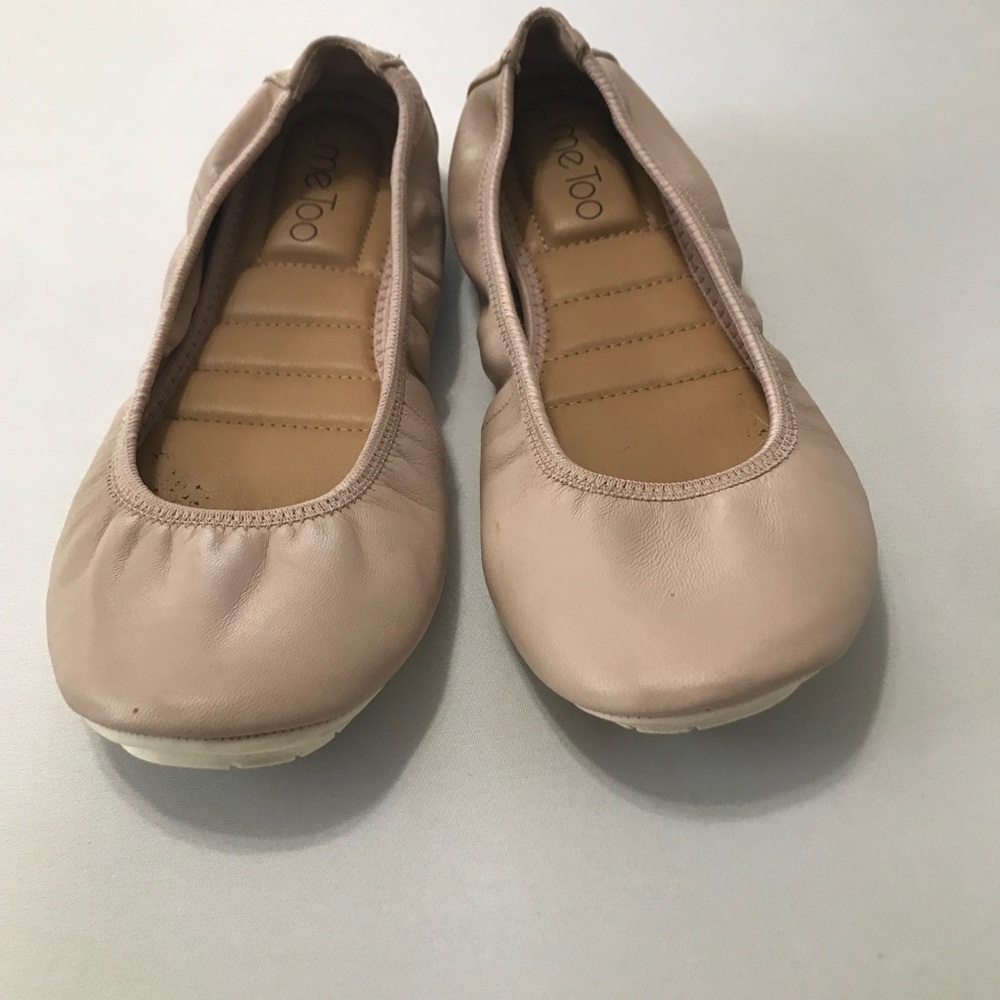 Me Too 8.5 M Tan Ballet Flats with Memory Foam